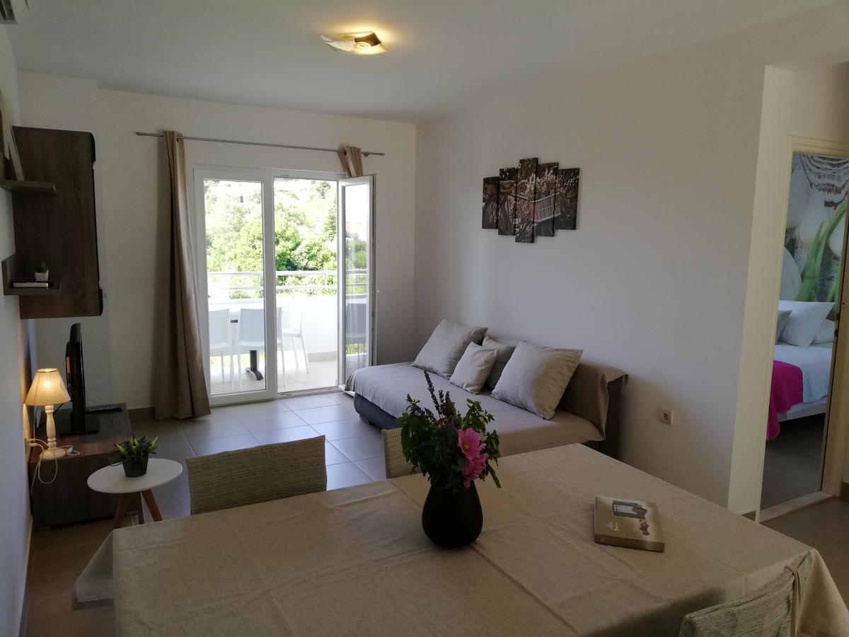 Apartments Villa Katija Drvenik  Bagian luar foto